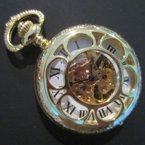 Golden Brass Filigree Geometric Winding Open Concept Pocket Watch Pendant main image 6